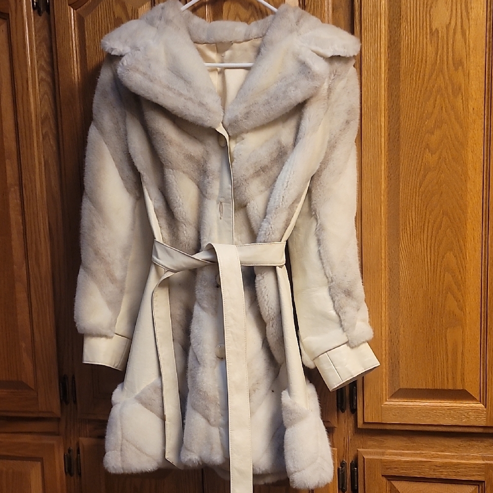 Vintage Fur White and Gray  Coat
